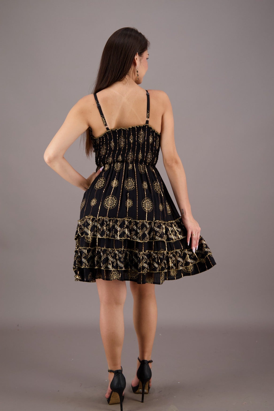 24718 - Advance Apparels Inc
