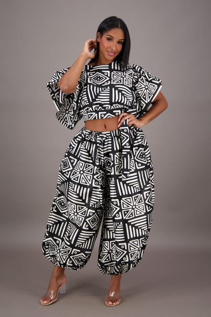 Striking Geometric Print Two Piece Set APS - 25078 - B089 - Advance Apparels Inc